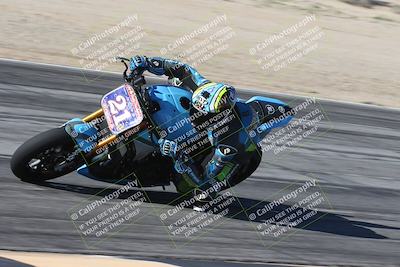 media/Jan-16-2026-CVMA Friday Practice (Fri) [[6f2bf47531]]/3-Racer 2/Session 3 (Turn 16 Inside)/